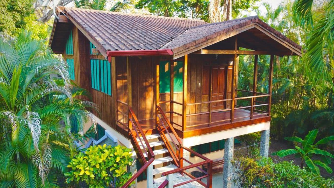 Hotel Mal Pais Surf Camp Playa Santa Teresa  Pokoj fotografie